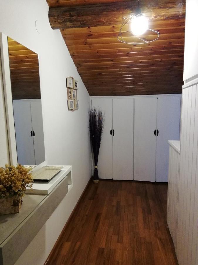 Apartament Betty Sort Luaran gambar